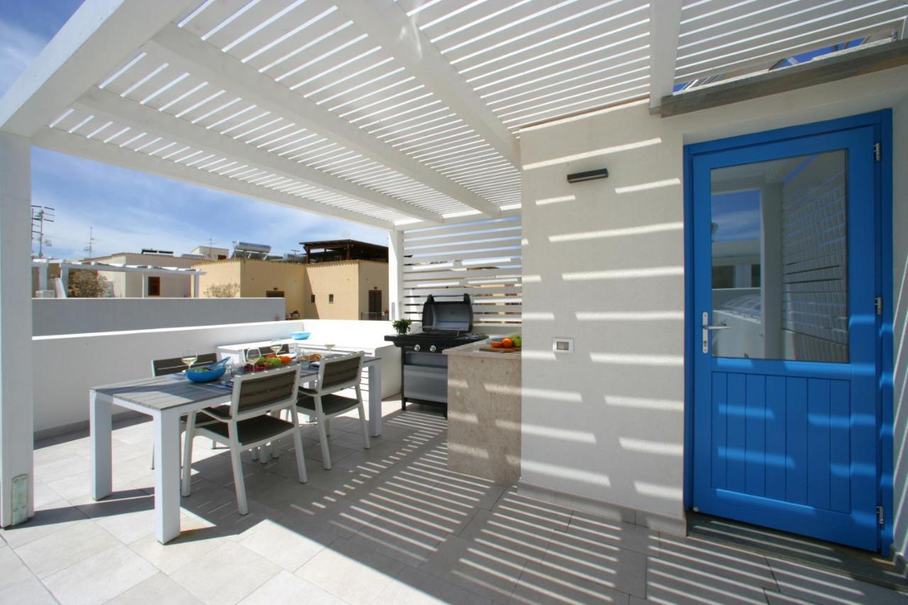 Itaca E Medea - Appartamenti Con Idromassaggio In Terrazza ซานวิโต โลคาโป ภายนอก รูปภาพ