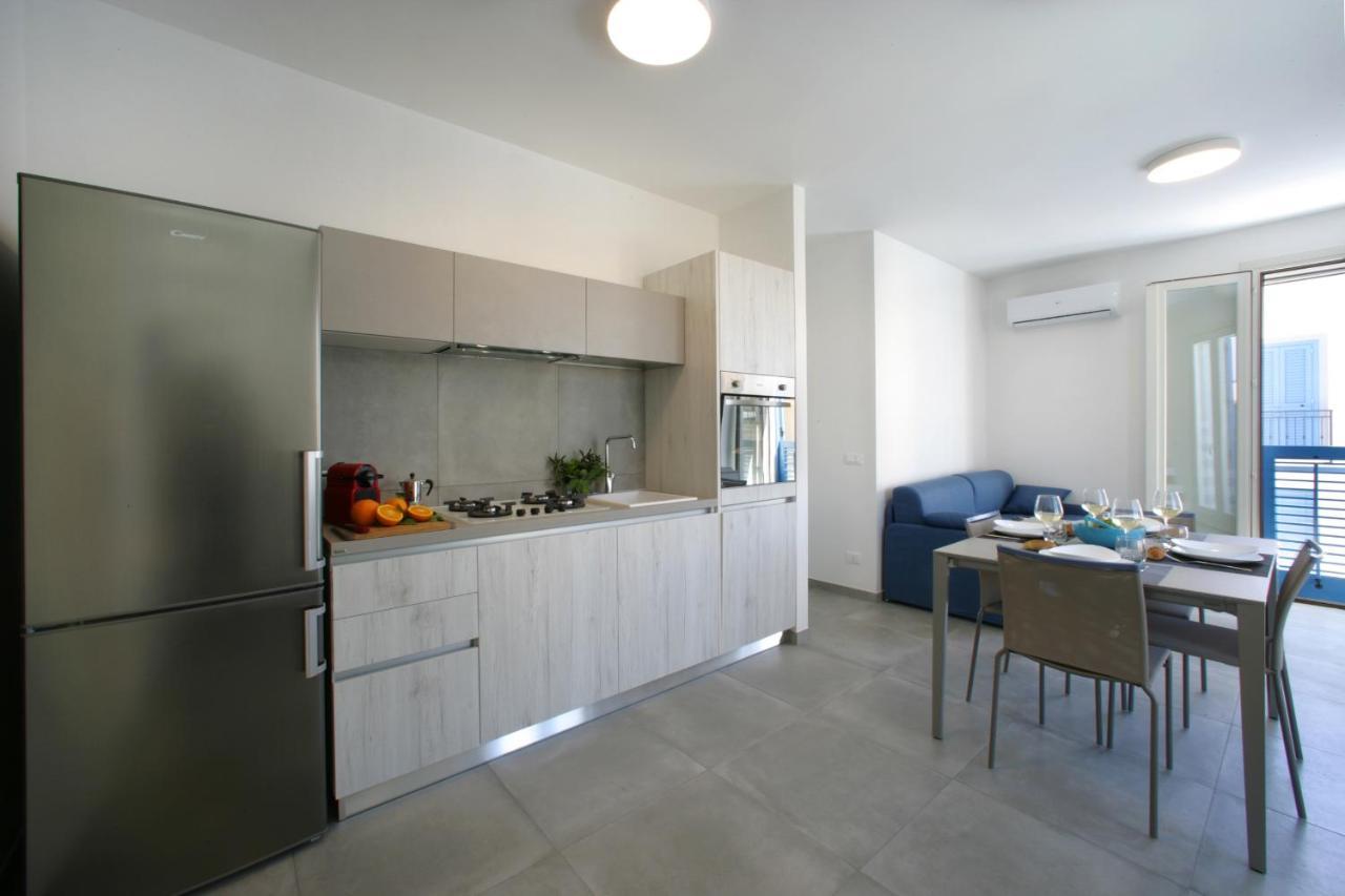 Itaca E Medea - Appartamenti Con Idromassaggio In Terrazza ซานวิโต โลคาโป ภายนอก รูปภาพ